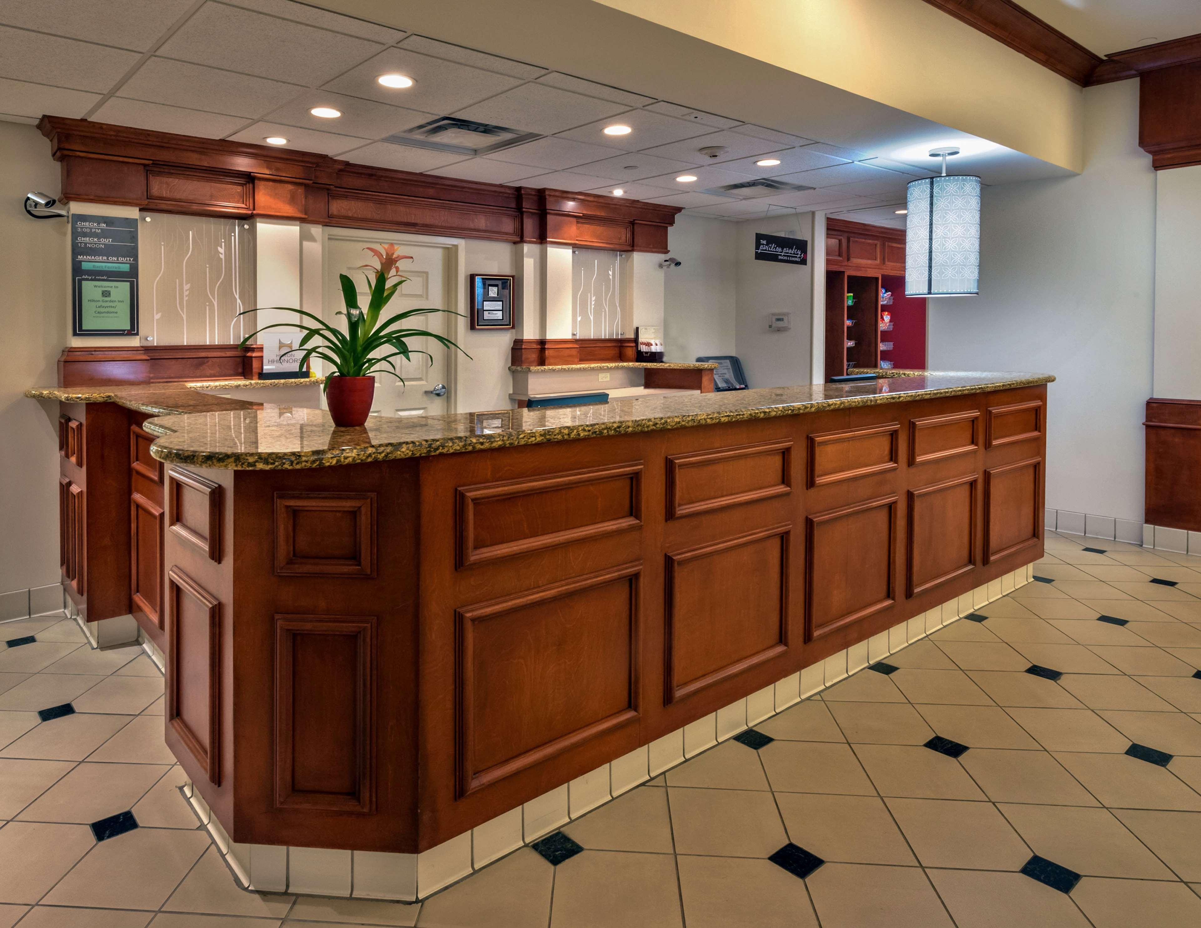Hilton Garden Inn Lafayette/Cajundome מראה חיצוני תמונה