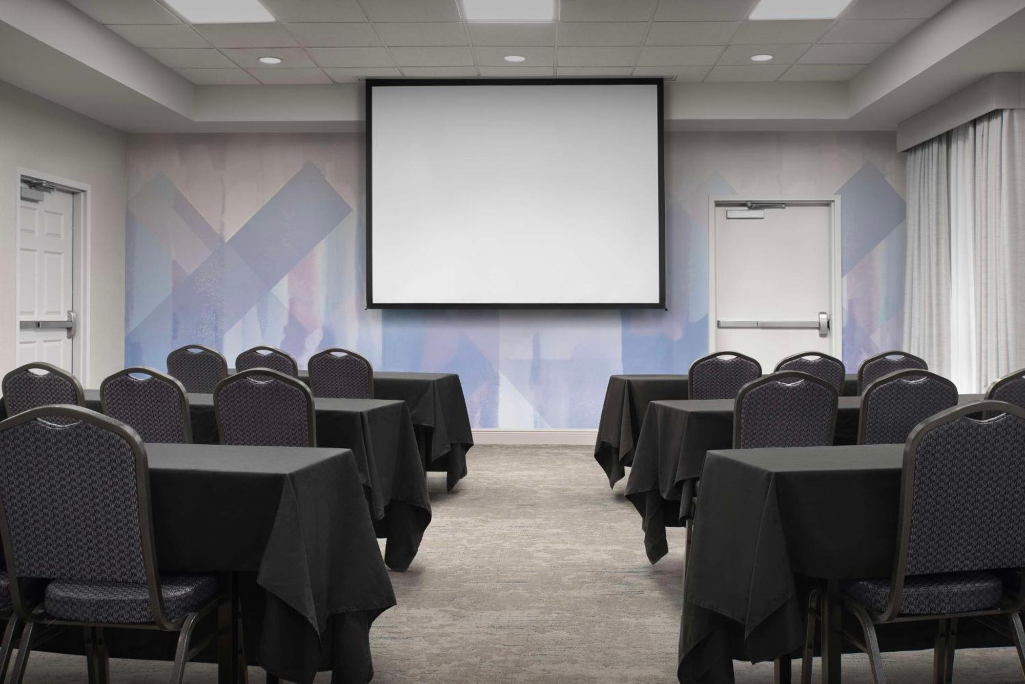 Hilton Garden Inn Lafayette/Cajundome מראה חיצוני תמונה